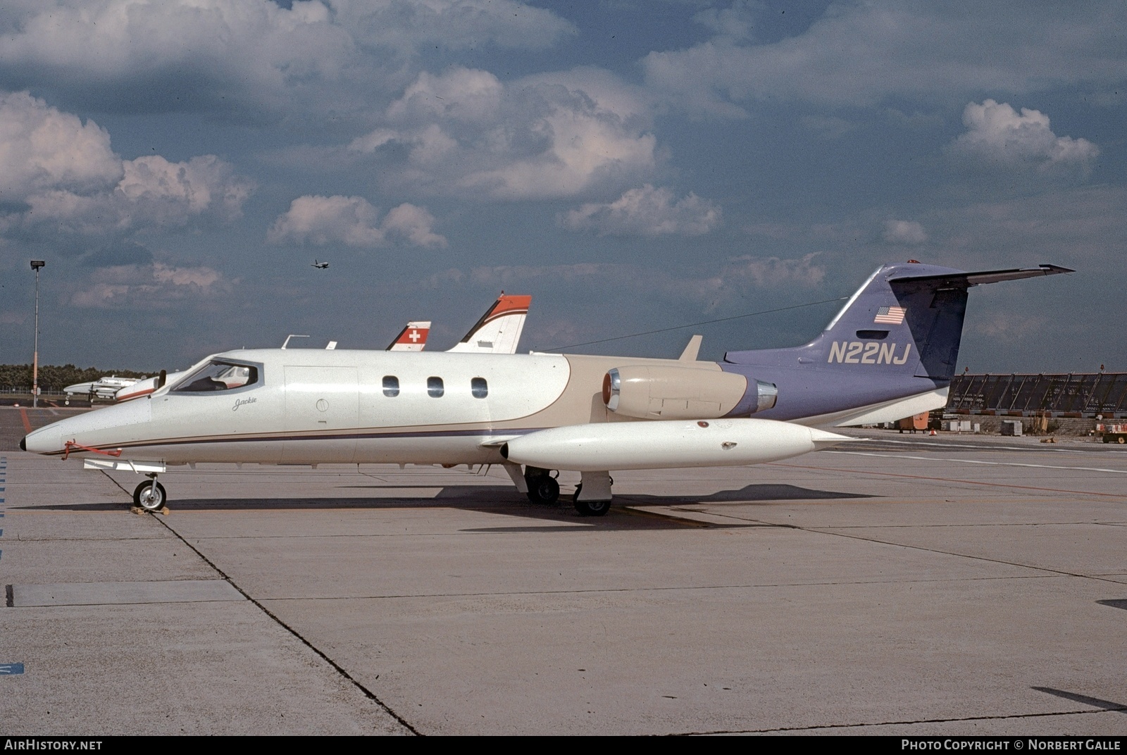Aircraft Photo of N22NJ | Gates Learjet 25C | AirHistory.net #415004