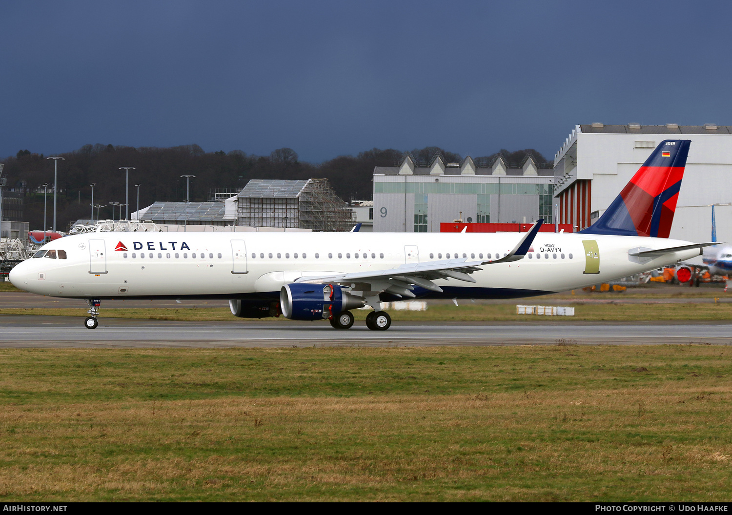 Aircraft Photo of N389DN / D-AVYV | Airbus A321-211 | Delta Air Lines | AirHistory.net #415131
