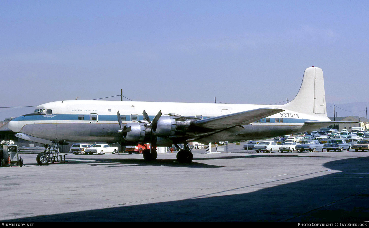 Aircraft Photo of N37578 | Douglas DC-6B | University of Illinois | AirHistory.net #415150