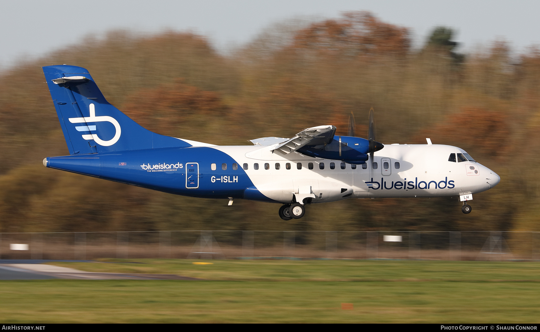 Aircraft Photo of G-ISLH | ATR ATR-42-320 | Blue Islands | AirHistory.net #415155