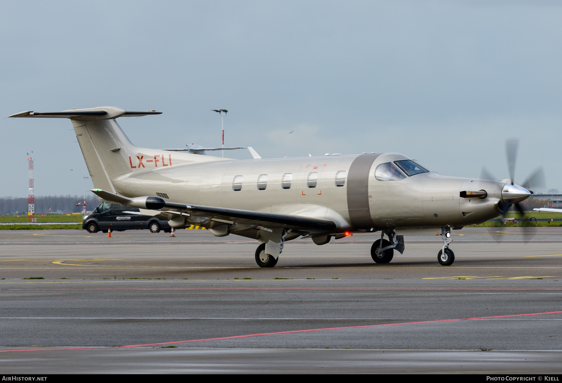 Aircraft Photo of LX-FLI | Pilatus PC-12NGX (PC-12/47E) | AirHistory.net #415179