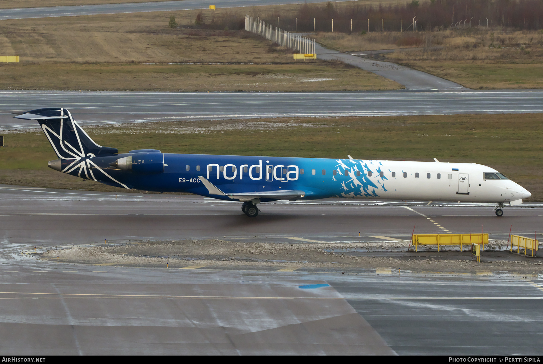 Aircraft Photo of ES-ACC | Bombardier CRJ-900ER (CL-600-2D24) | Nordica | AirHistory.net #415192