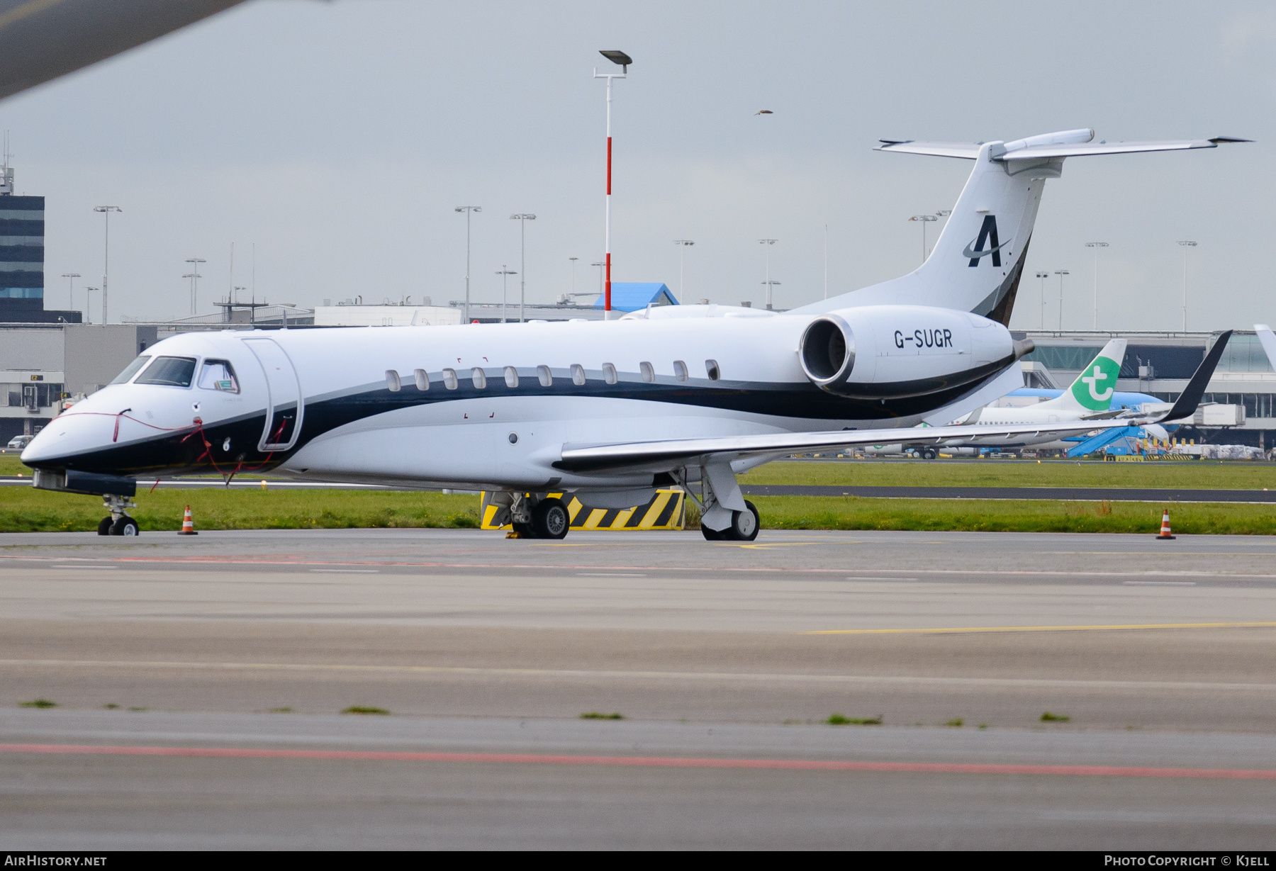 Aircraft Photo of G-SUGR | Embraer Legacy 650 (EMB-135BJ) | Alan Sugar | AirHistory.net #415198