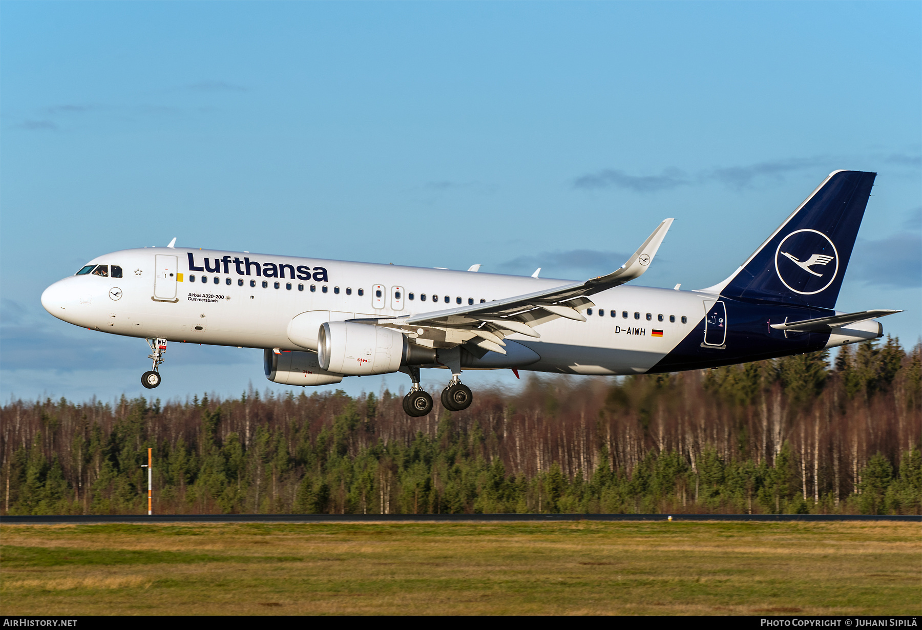 Aircraft Photo of D-AIWH | Airbus A320-214 | Lufthansa | AirHistory.net #415202