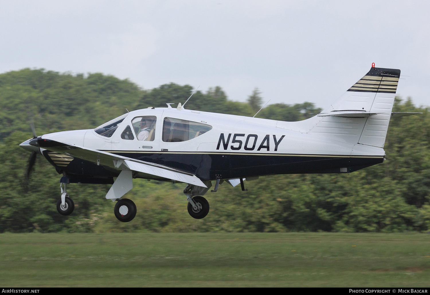 Aircraft Photo of N50AY | Rockwell Gran Turismo Commander 114A | AirHistory.net #415228