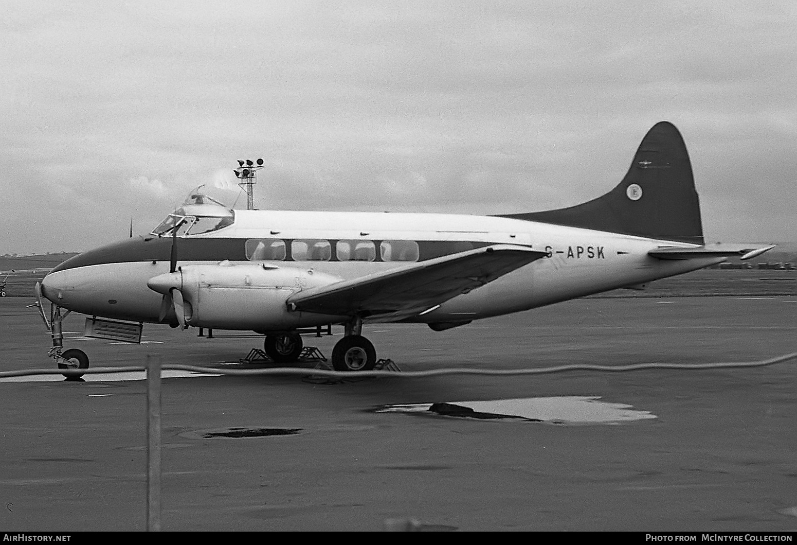 Aircraft Photo of G-APSK | De Havilland D.H. 104 Dove 5 | English Electric | AirHistory.net #415275