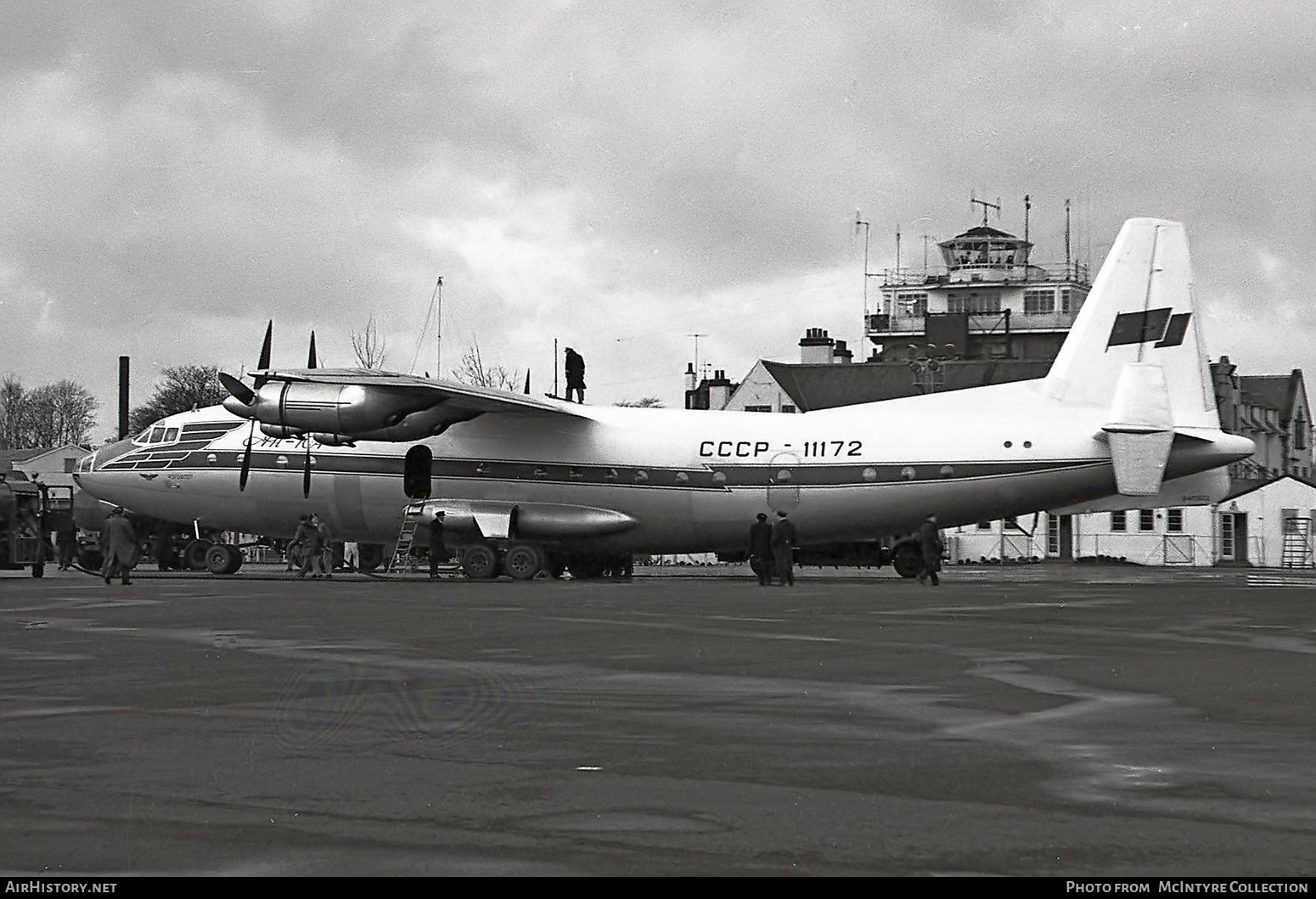 Aircraft Photo of CCCP-11172 | Antonov An-10A Ukraina | Aeroflot | AirHistory.net #415279