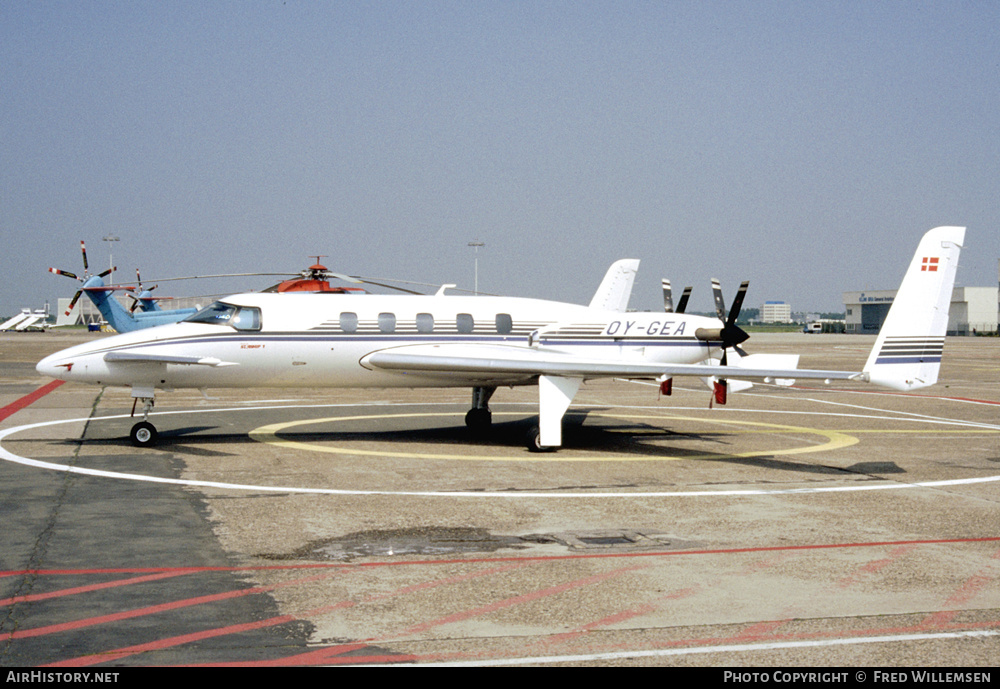 Aircraft Photo of OY-GEA | Beech 2000 Starship 1 | AirHistory.net #415354