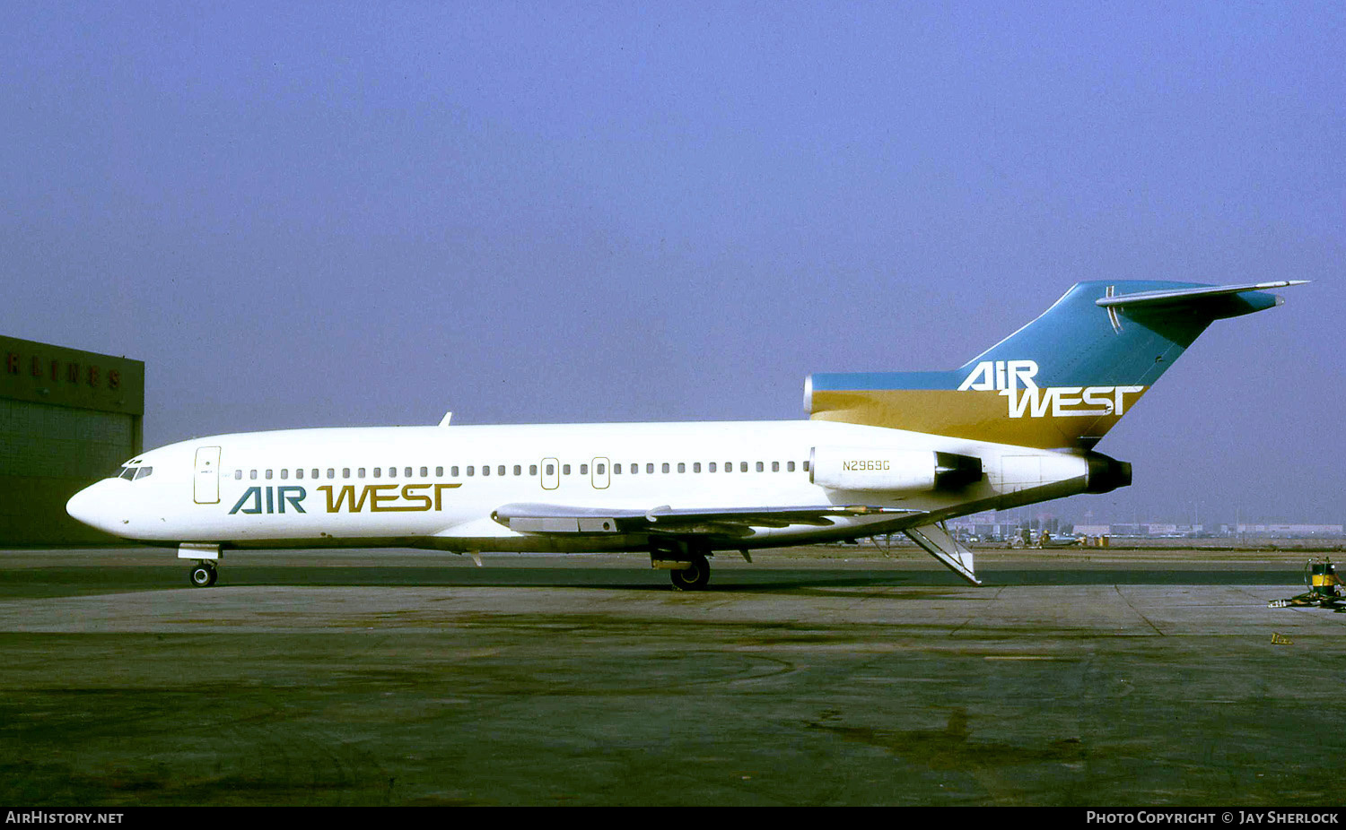 Aircraft Photo of N2969G | Boeing 727-193 | Air West | AirHistory.net #415443