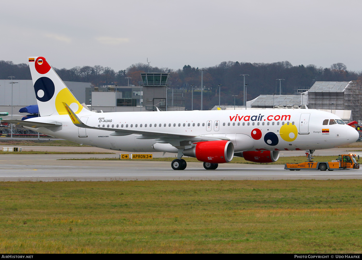 Aircraft Photo of D-AUAG | Airbus A320-214 | Viva Air | AirHistory.net #415503