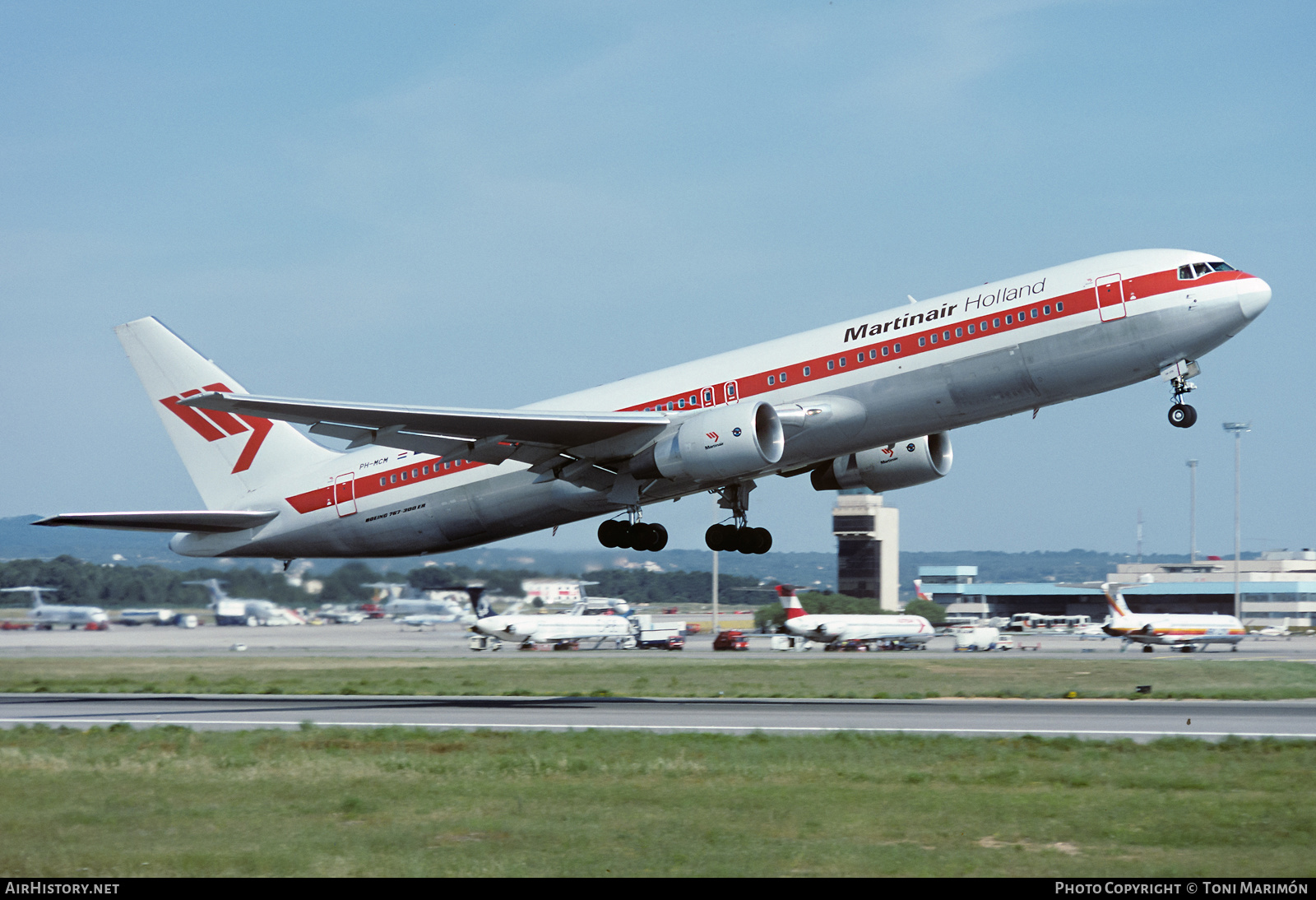 Aircraft Photo of PH-MCM | Boeing 767-31A/ER | Martinair Holland | AirHistory.net #415545