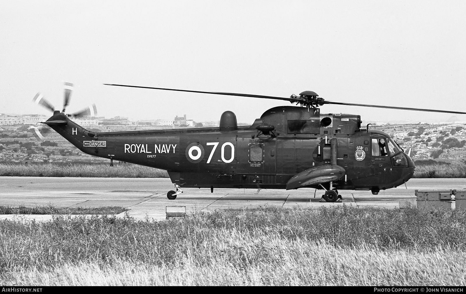 Aircraft Photo of XV677 | Westland WS-61 Sea King HAS1 | UK - Navy | AirHistory.net #415616