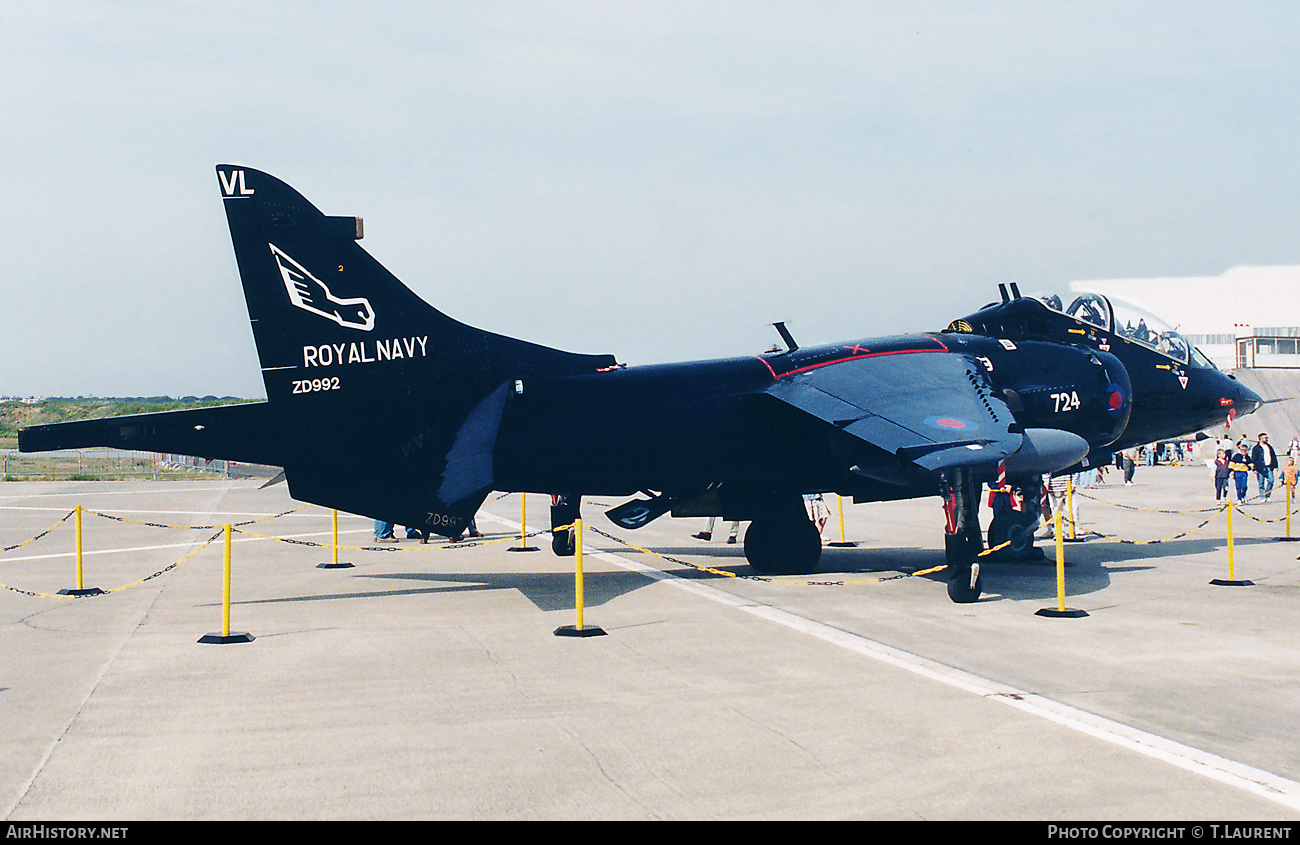 Aircraft Photo of ZD992 | Hawker Siddeley Harrier T8 | UK - Navy | AirHistory.net #415674