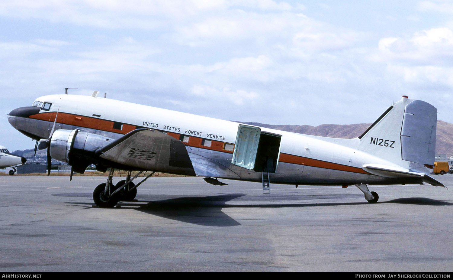 Aircraft Photo of N125Z | Douglas C-47A Skytrain | US Forest Service - USFS | AirHistory.net #415733