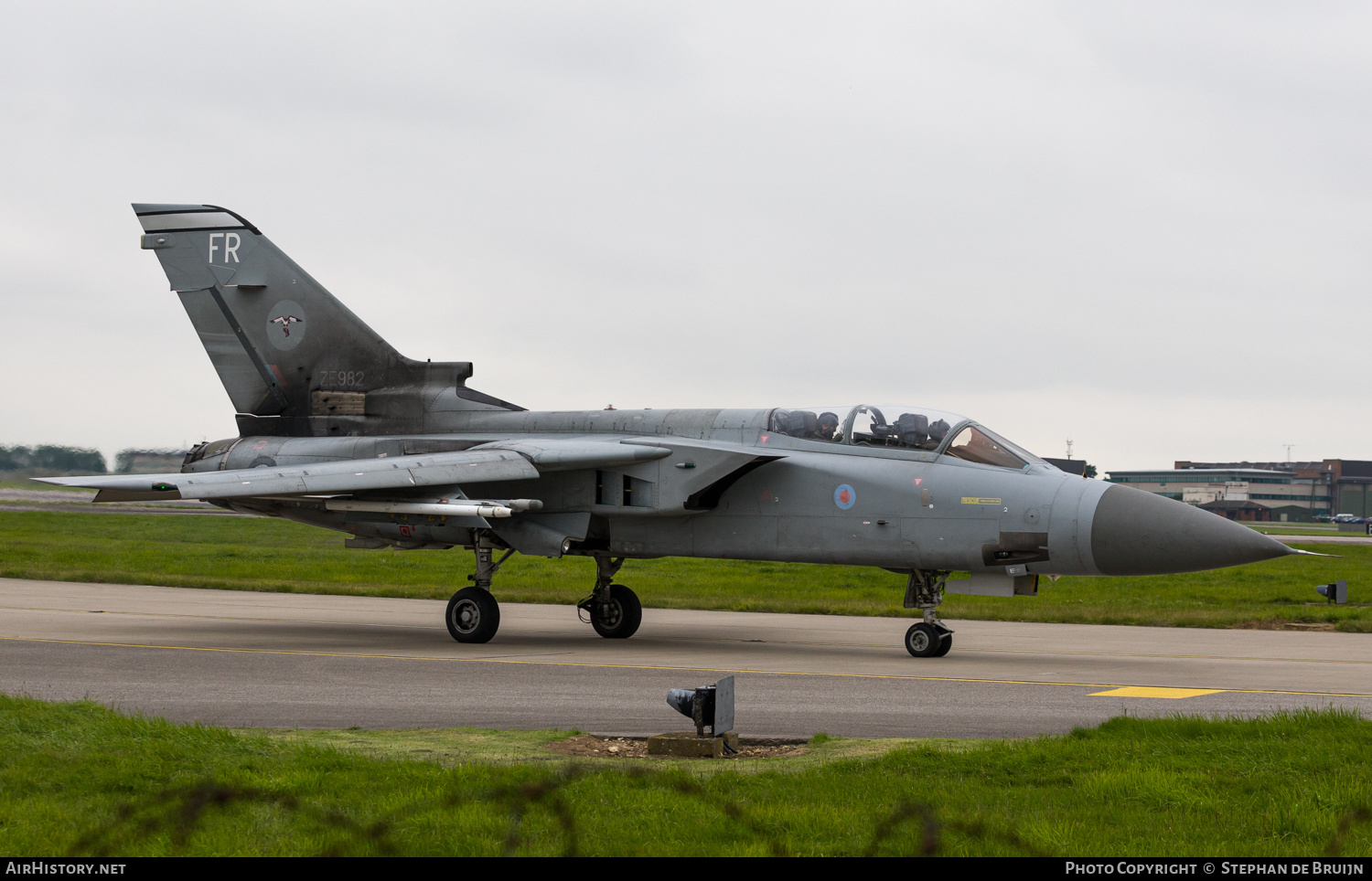 Aircraft Photo of ZE982 | Panavia Tornado F3 | UK - Air Force | AirHistory.net #415771