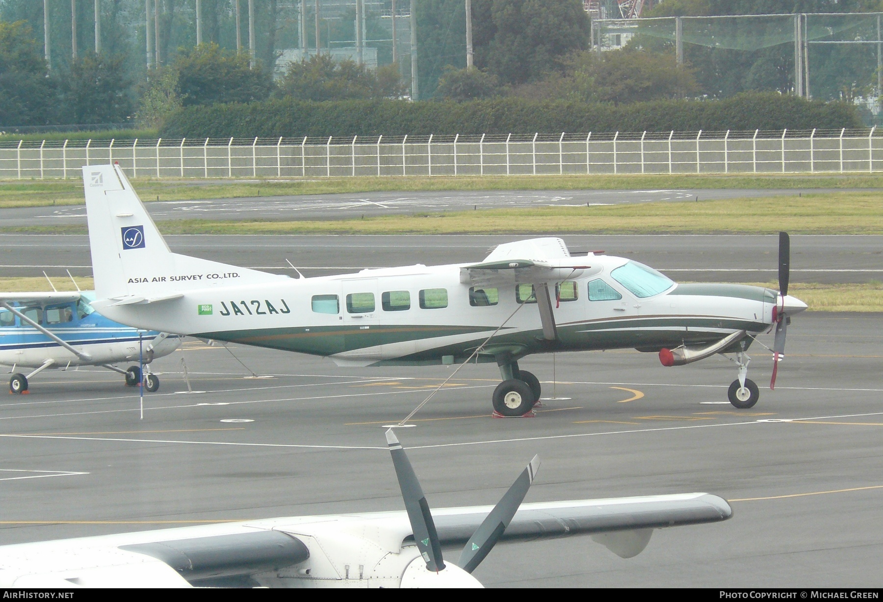 Aircraft Photo of JA12AJ | Cessna 208B Grand Caravan | Asia Air Survey | AirHistory.net #415831