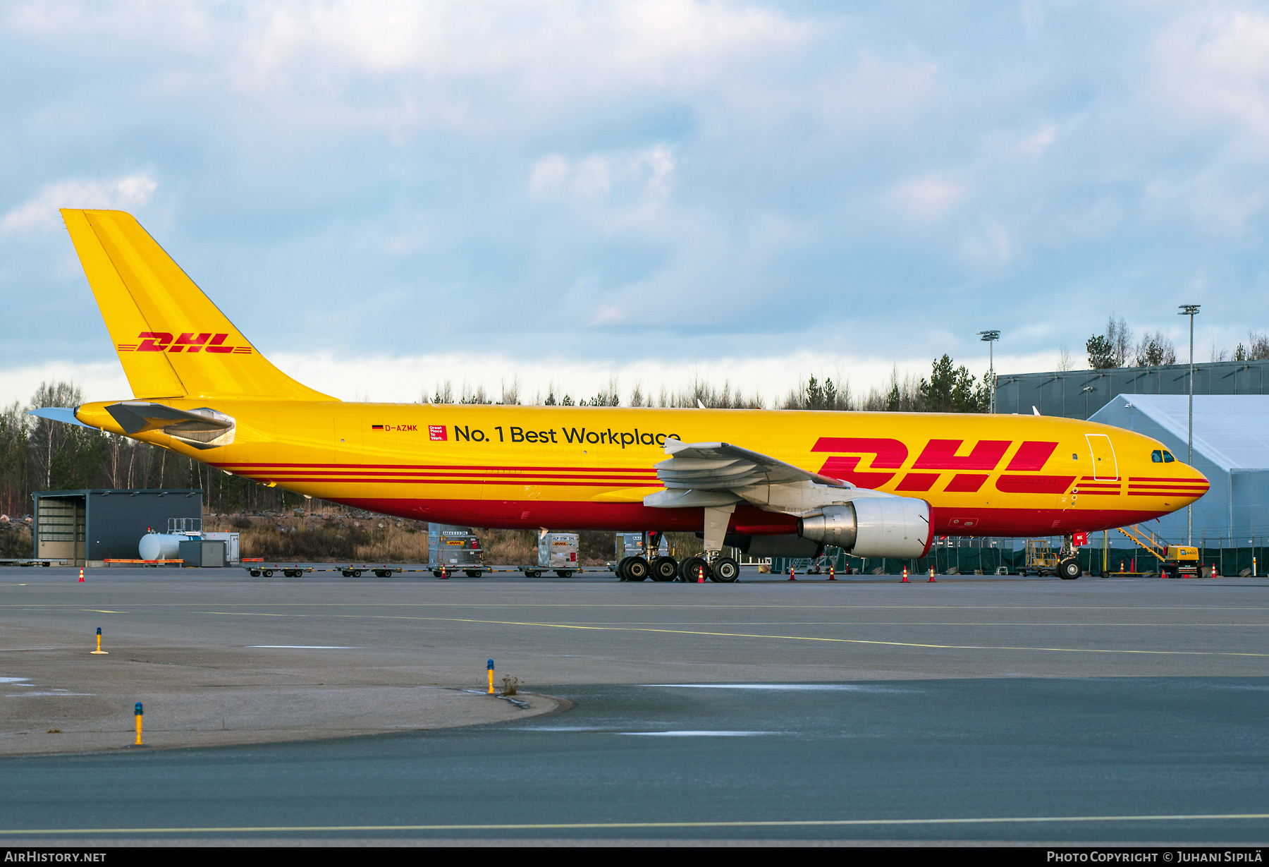 Aircraft Photo of D-AZMK | Airbus A300B4-622R(F) | DHL International | AirHistory.net #415857