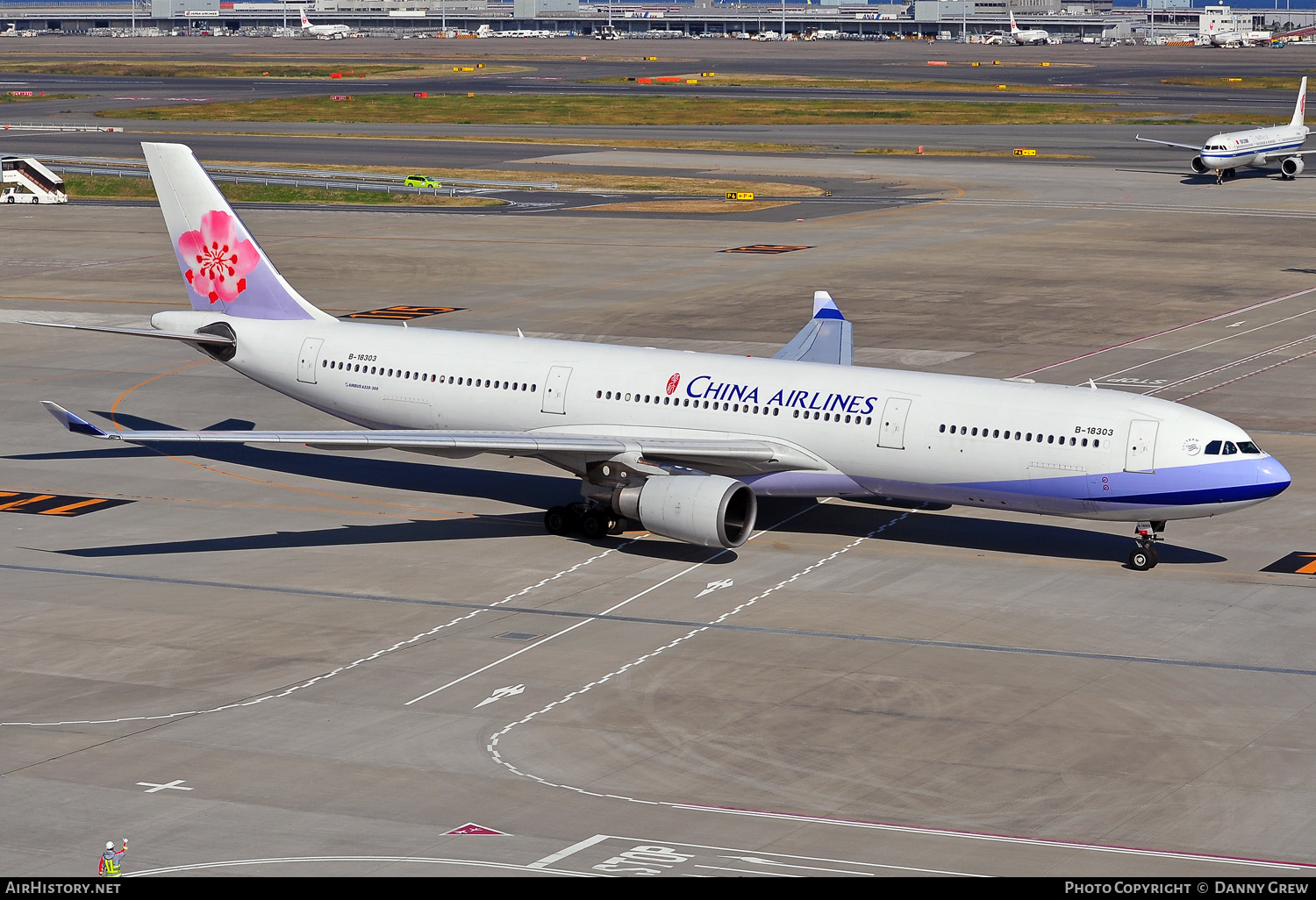 Aircraft Photo of B-18303 | Airbus A330-302E | China Airlines | AirHistory.net #415876