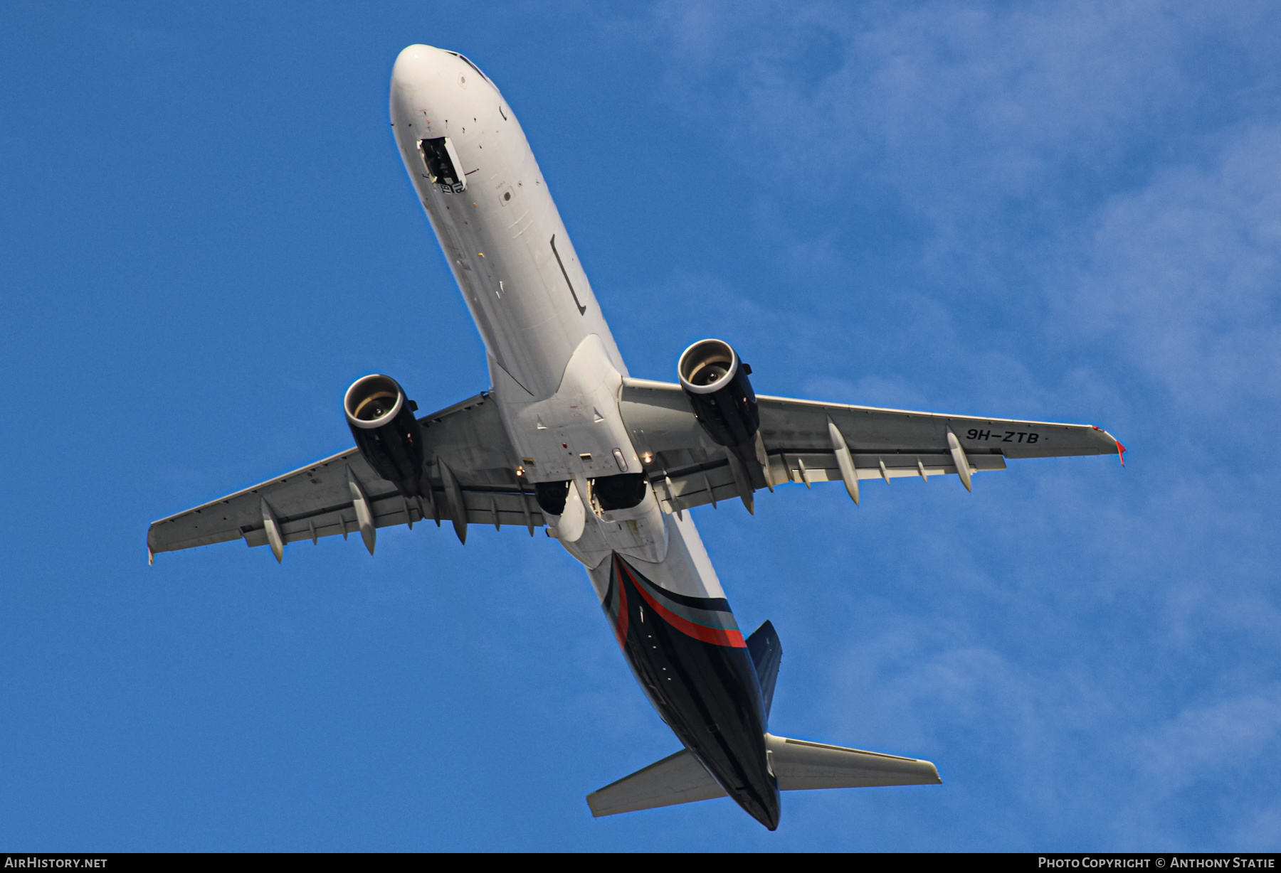 Aircraft Photo of 9H-ZTB | Airbus A321-211/P2F | Titan Airways | AirHistory.net #415879