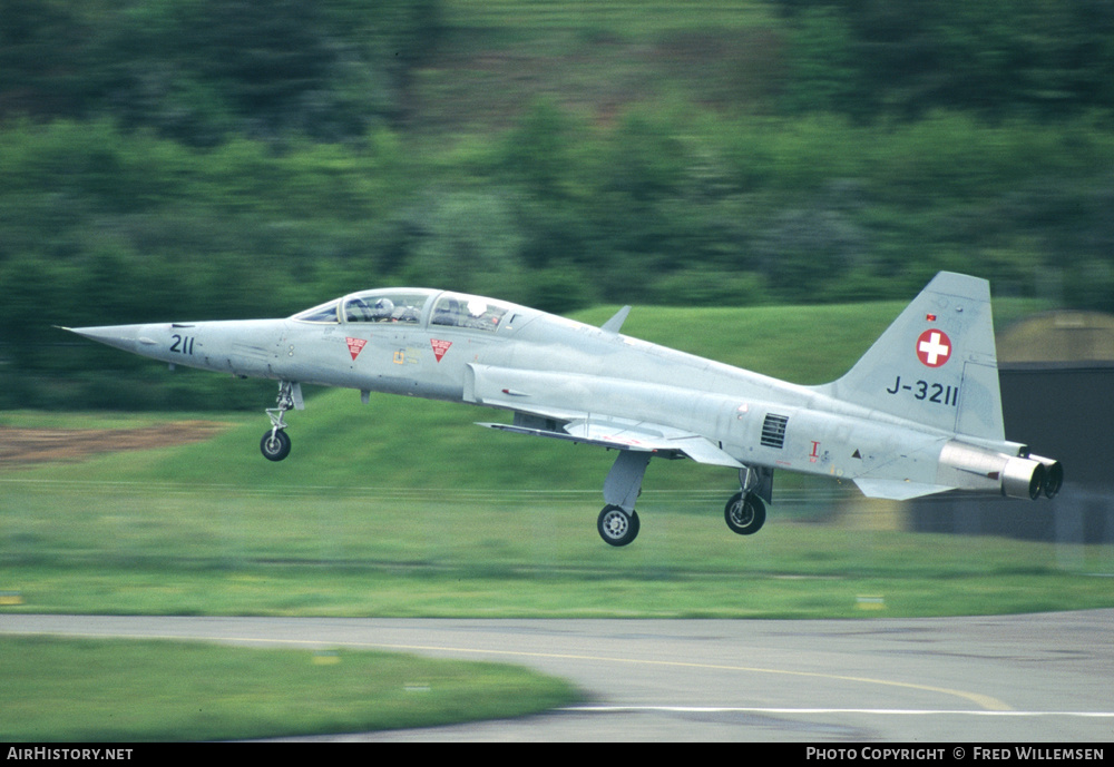 Aircraft Photo of J-3211 | Northrop F-5F Tiger II | Switzerland - Air Force | AirHistory.net #415882