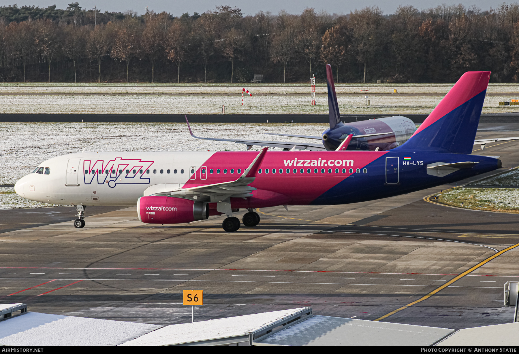 Aircraft Photo of HA-LYS | Airbus A320-232 | Wizz Air | AirHistory.net #415896