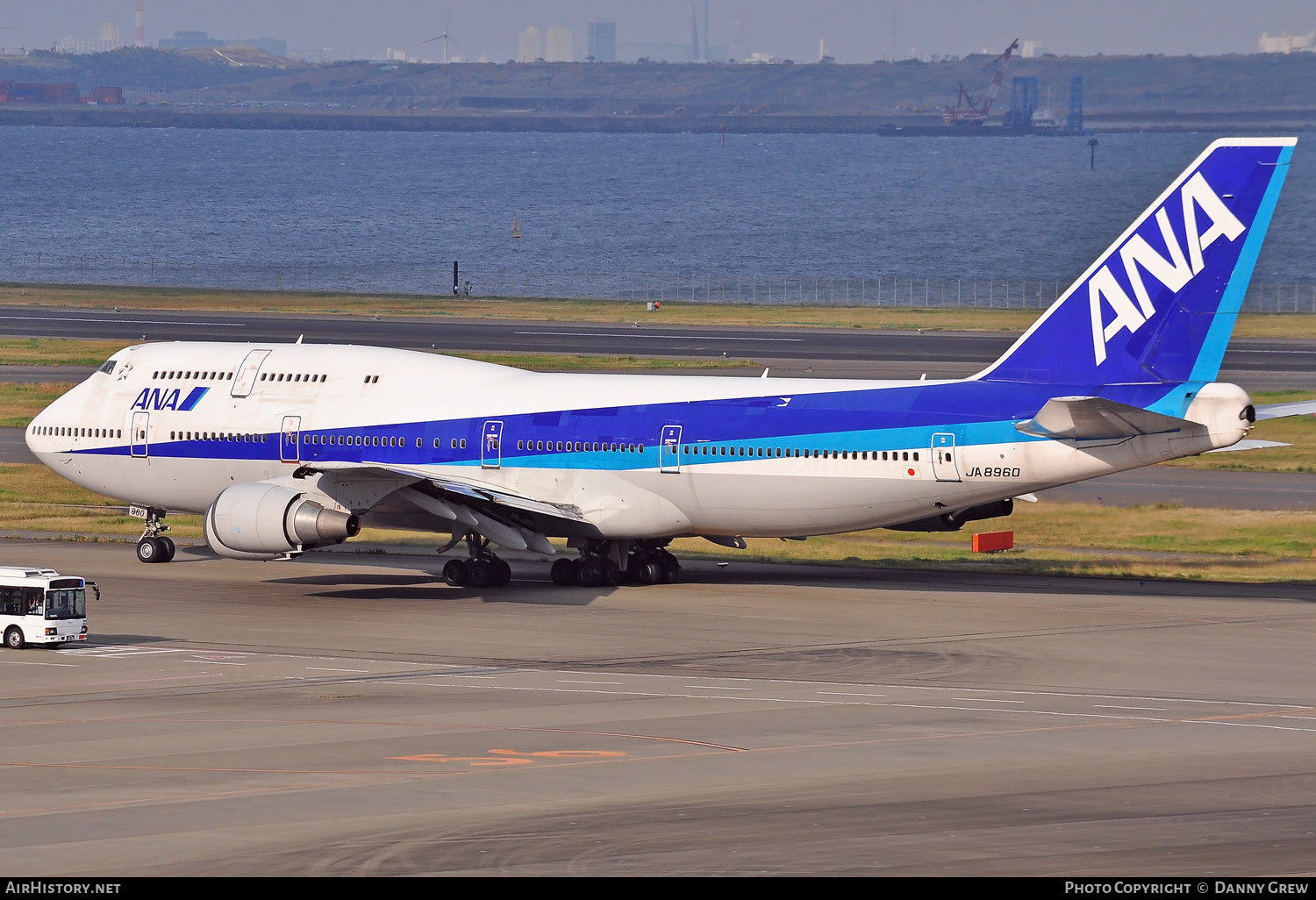 Aircraft Photo of JA8960 | Boeing 747-481D | All Nippon Airways - ANA | AirHistory.net #415942
