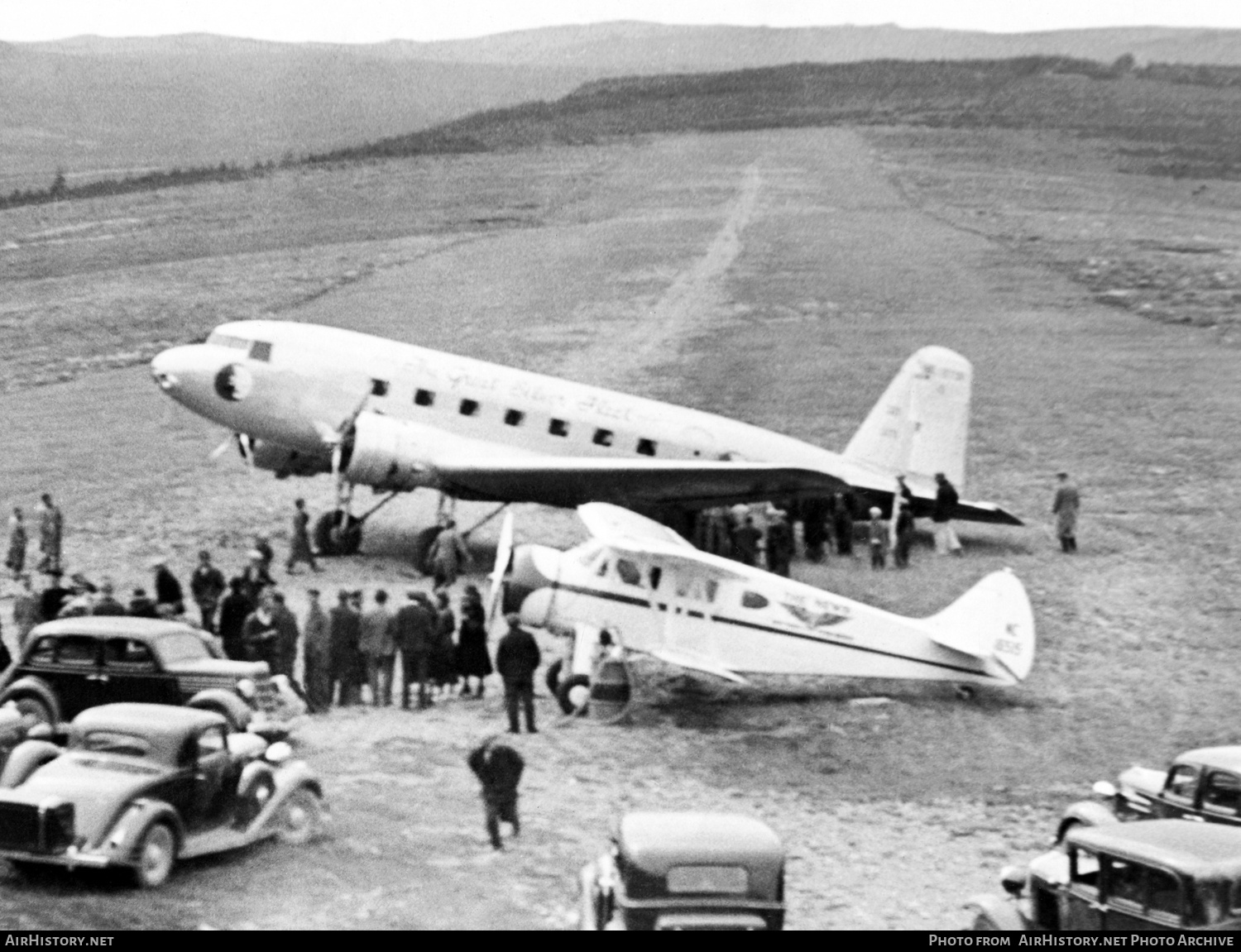 Aircraft Photo of NC16515 | Waco DQC-6 | The News - New York's Picture Newspaper | AirHistory.net #415951