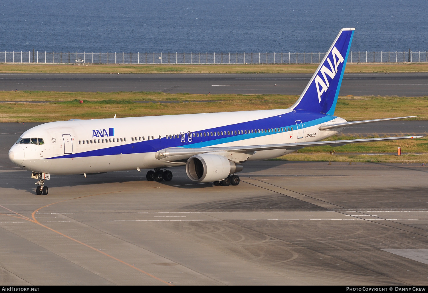 Aircraft Photo of JA8670 | Boeing 767-381 | All Nippon Airways - ANA | AirHistory.net #415952