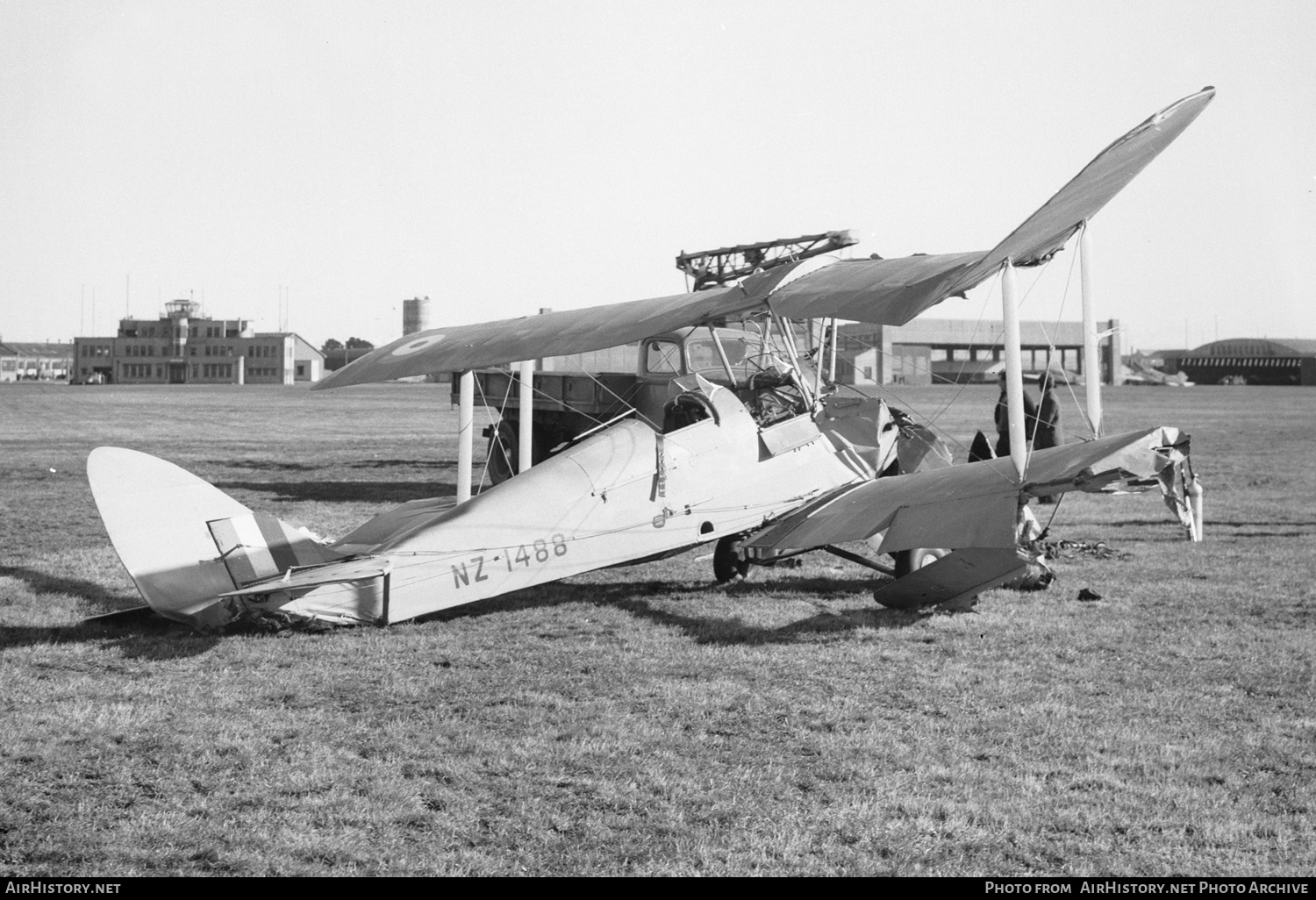Aircraft Photo of NZ1488 | De Havilland D.H. 82A Tiger Moth | New Zealand - Air Force | AirHistory.net #415970