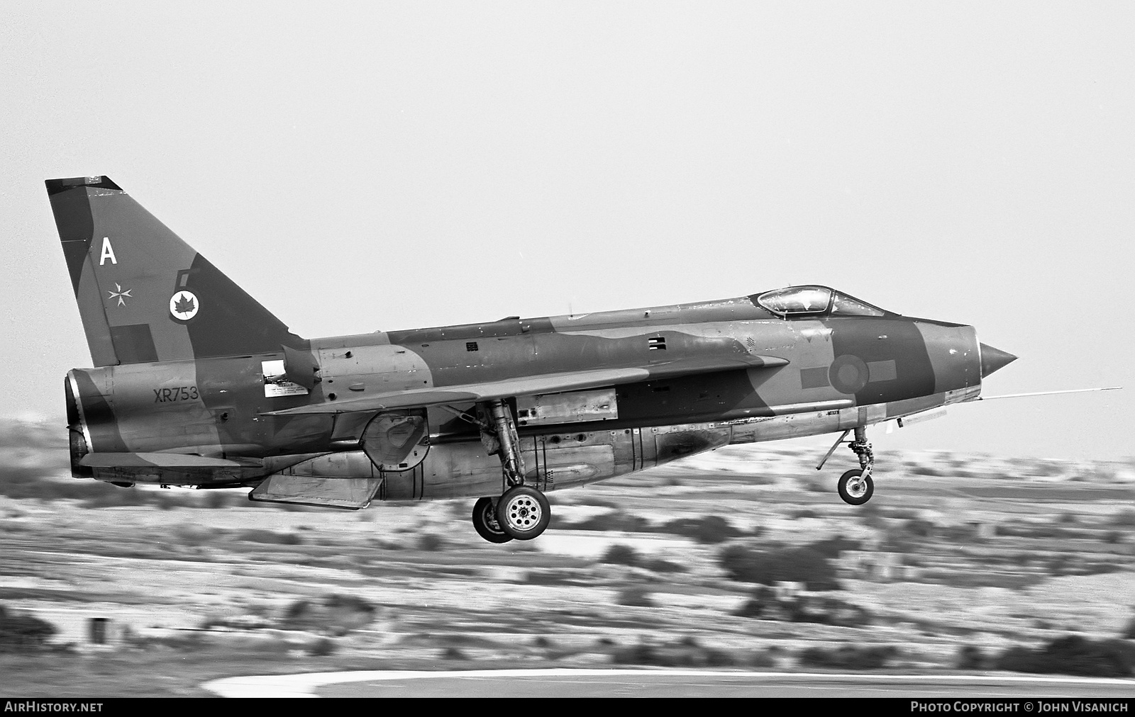 Aircraft Photo of XR753 | English Electric Lightning F6 | UK - Air Force | AirHistory.net #415973