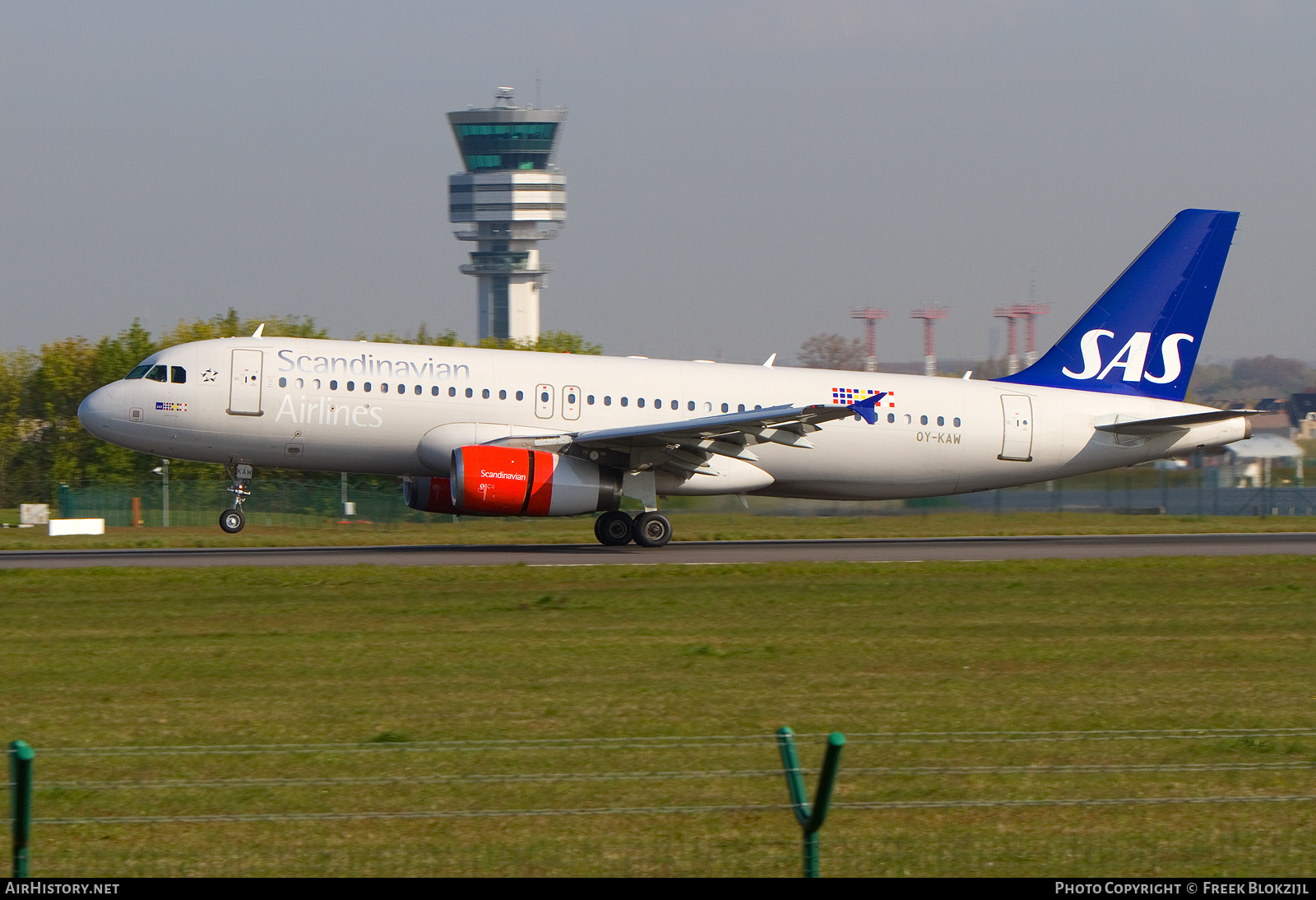 Aircraft Photo of OY-KAW | Airbus A320-232 | Scandinavian Airlines - SAS | AirHistory.net #415979