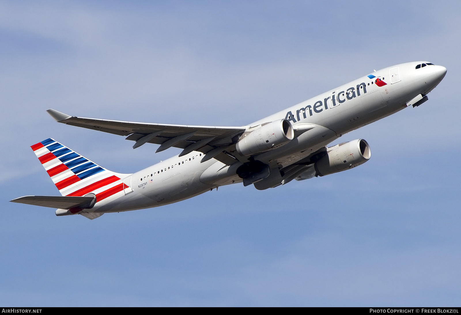 Aircraft Photo of N287AY | Airbus A330-243 | American Airlines | AirHistory.net #416003