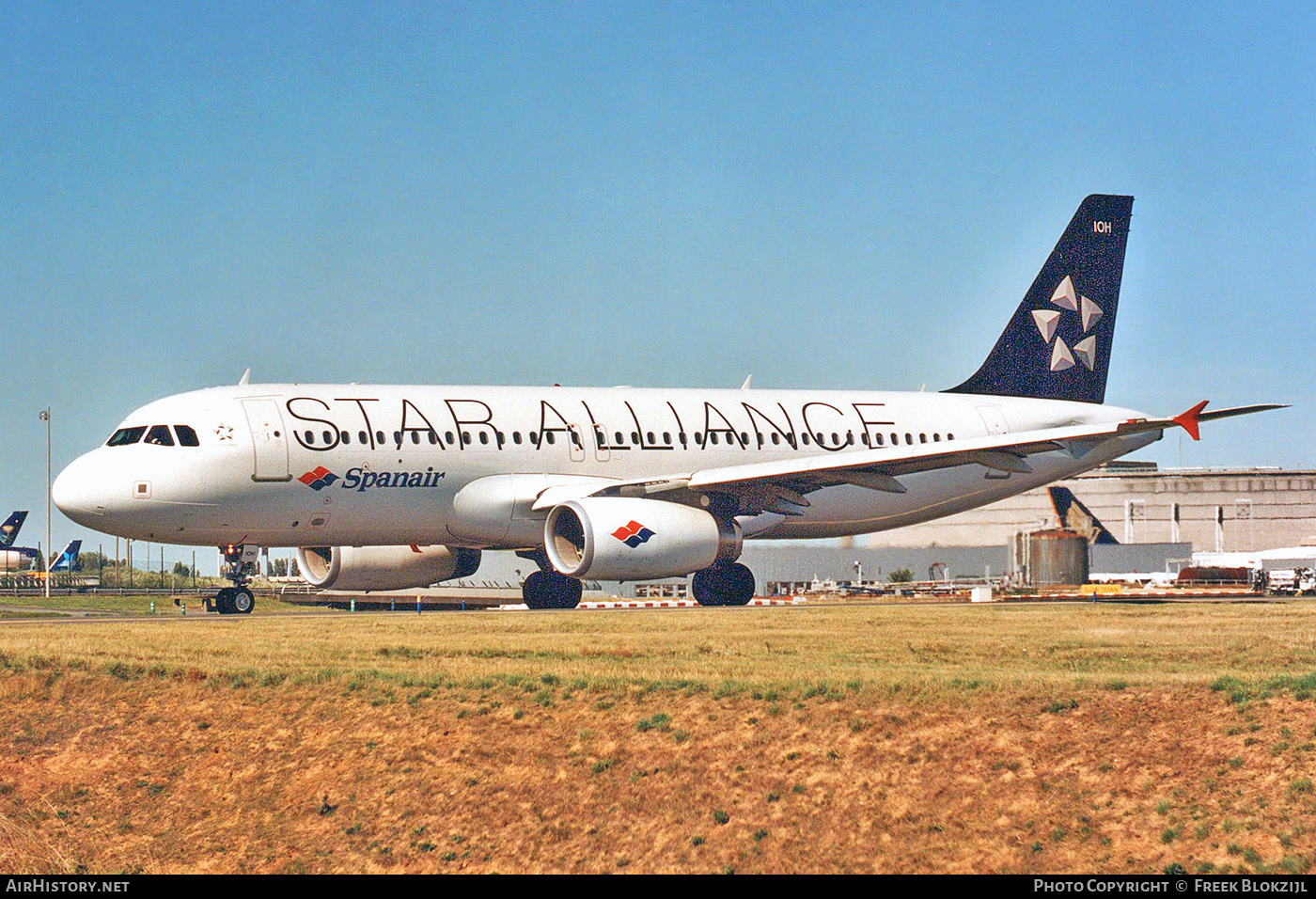 Aircraft Photo of EC-IOH | Airbus A320-232 | Spanair | AirHistory.net #416074