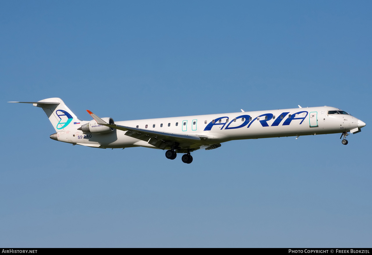 Aircraft Photo of S5-AAO | Bombardier CRJ-900 NG (CL-600-2D24) | Adria Airways | AirHistory.net #416133