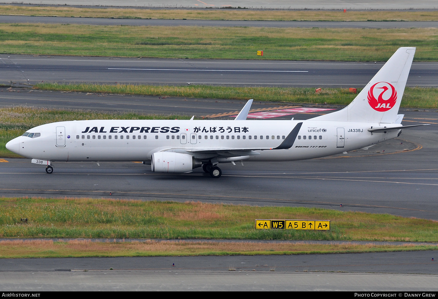 Aircraft Photo of JA338J | Boeing 737-846 | JAL Express - JAL | AirHistory.net #416149