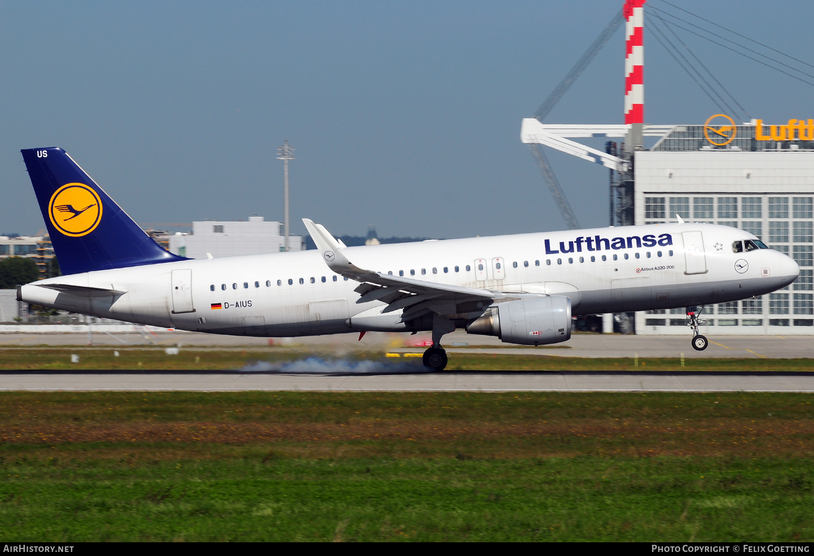 Aircraft Photo of D-AIUS | Airbus A320-214 | Lufthansa | AirHistory.net #416187