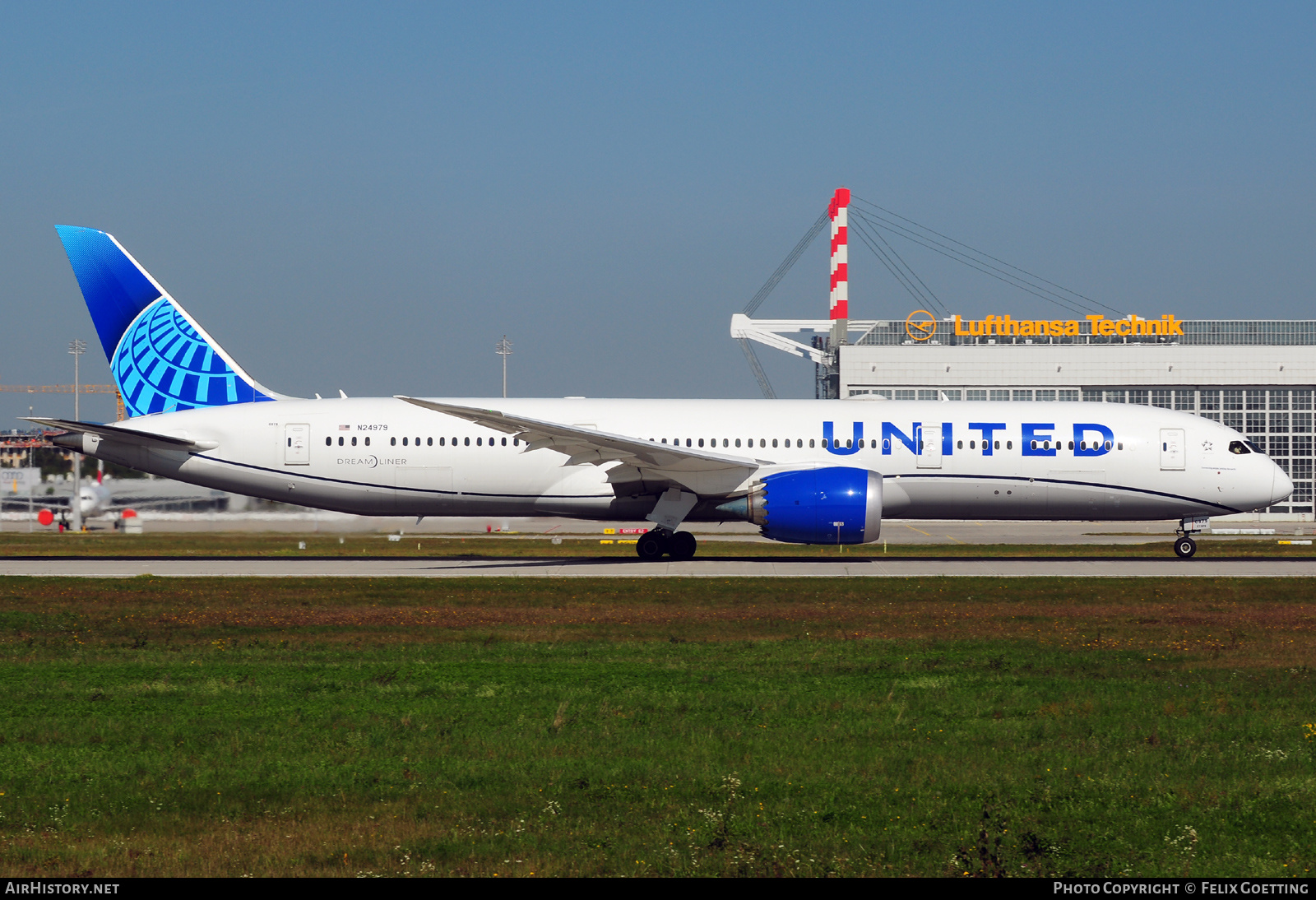 Aircraft Photo of N24979 | Boeing 787-9 Dreamliner | United Airlines | AirHistory.net #416188