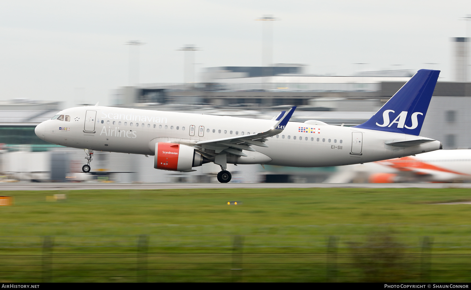 Aircraft Photo of EI-SII | Airbus A320-251N | Scandinavian Airlines - SAS | AirHistory.net #416199