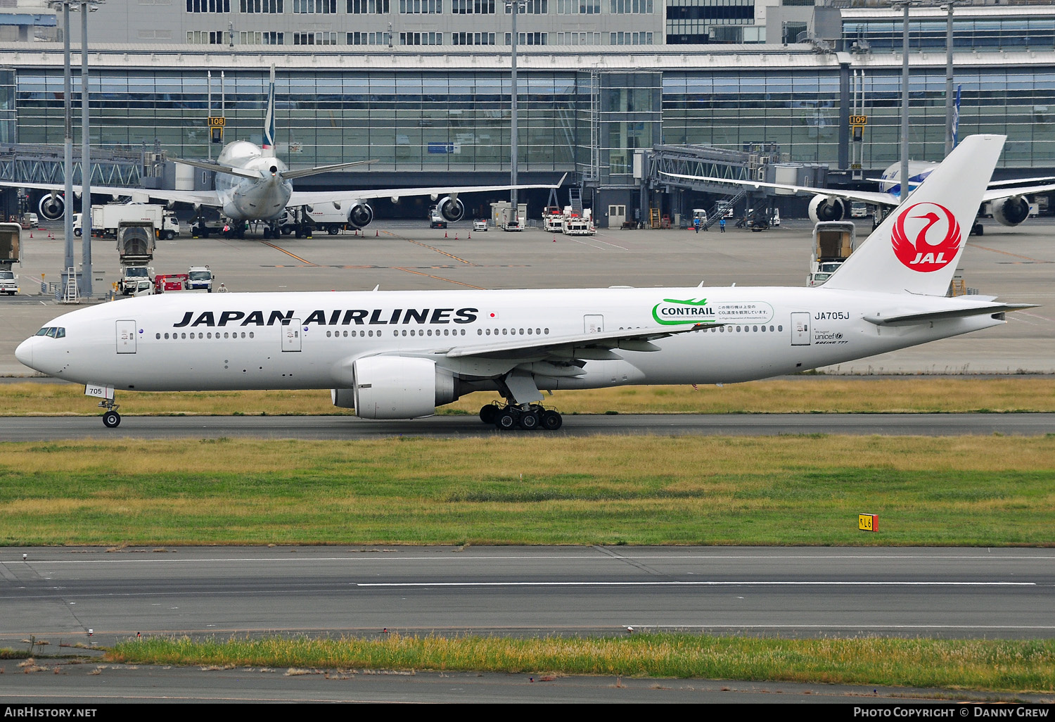 Aircraft Photo of JA705J | Boeing 777-246/ER | Japan Airlines - JAL | AirHistory.net #416226