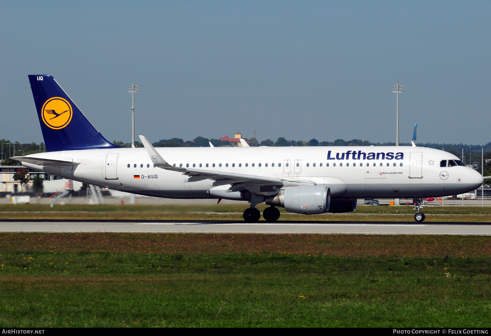 Aircraft Photo of D-AIUQ | Airbus A320-214 | Lufthansa | AirHistory.net #416323