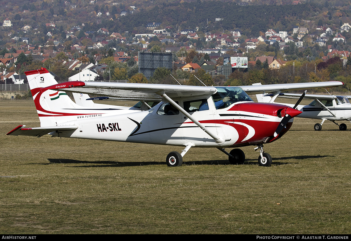 Aircraft Photo of HA-SKL | Cessna 172M Skyhawk | Fly-Coop | AirHistory.net #416381