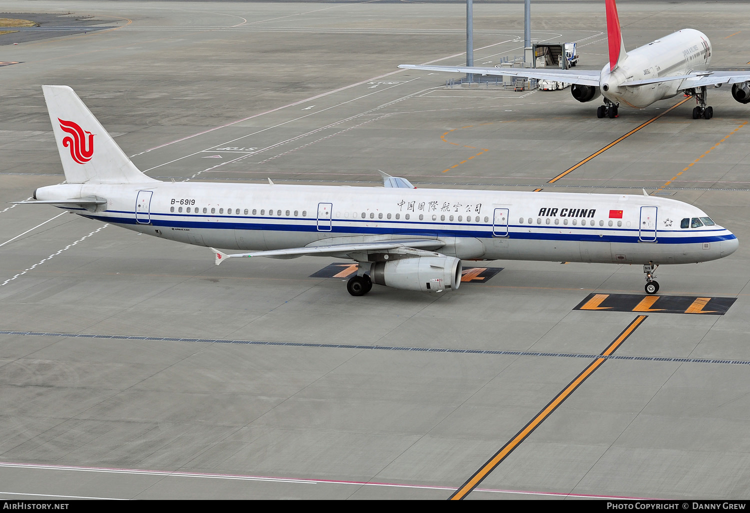 Aircraft Photo of B-6919 | Airbus A320-232 | Air China | AirHistory.net #416420