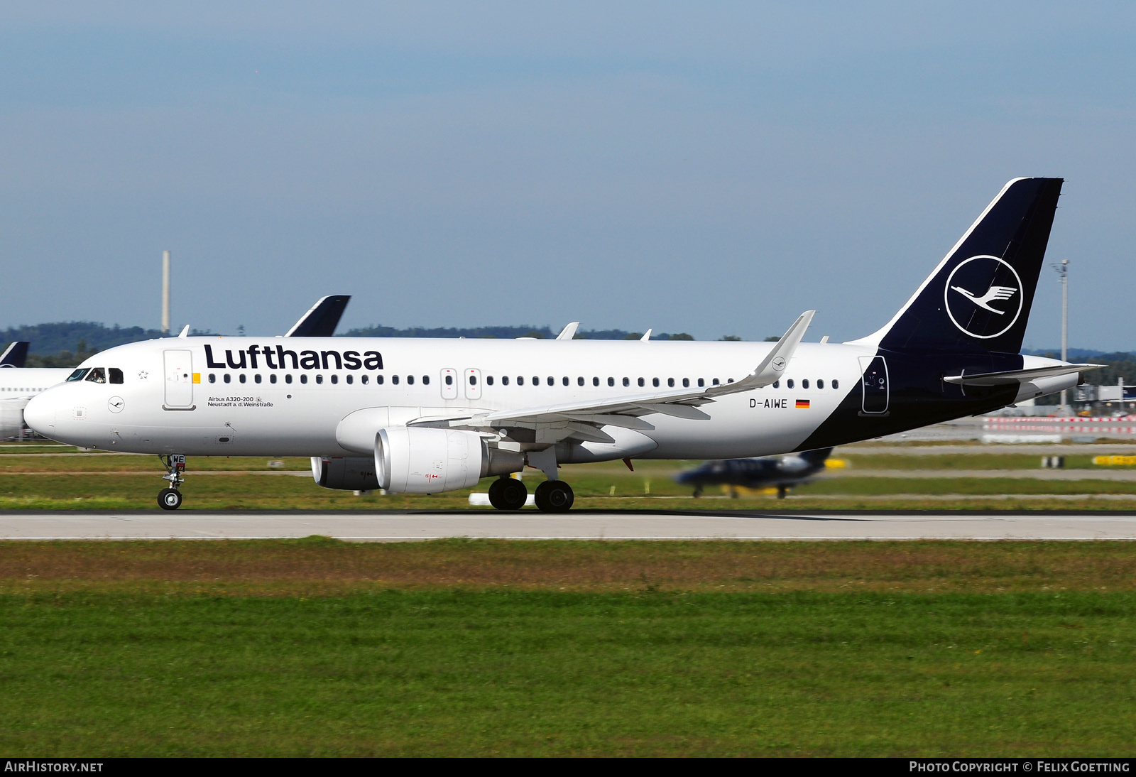 Aircraft Photo of D-AIWE | Airbus A320-214 | Lufthansa | AirHistory.net #416432