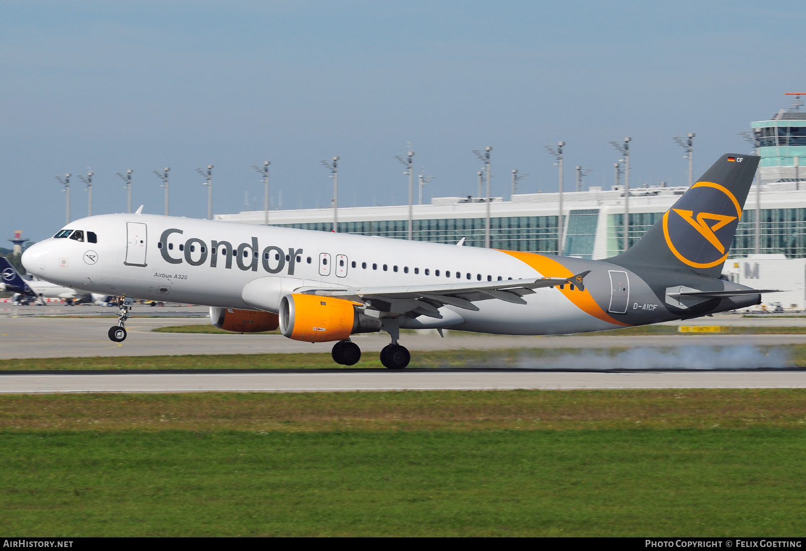 Aircraft Photo of D-AICF | Airbus A320-212 | Condor Flugdienst | AirHistory.net #416443