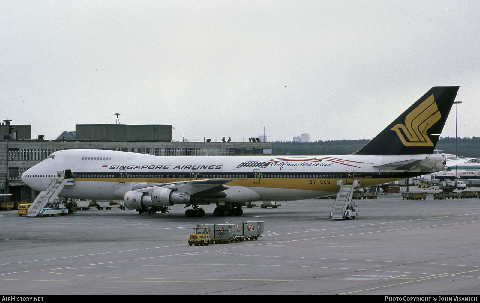 Aircraft Photo of 9V-SQD | Boeing 747-212B | Singapore Airlines | AirHistory.net #416471