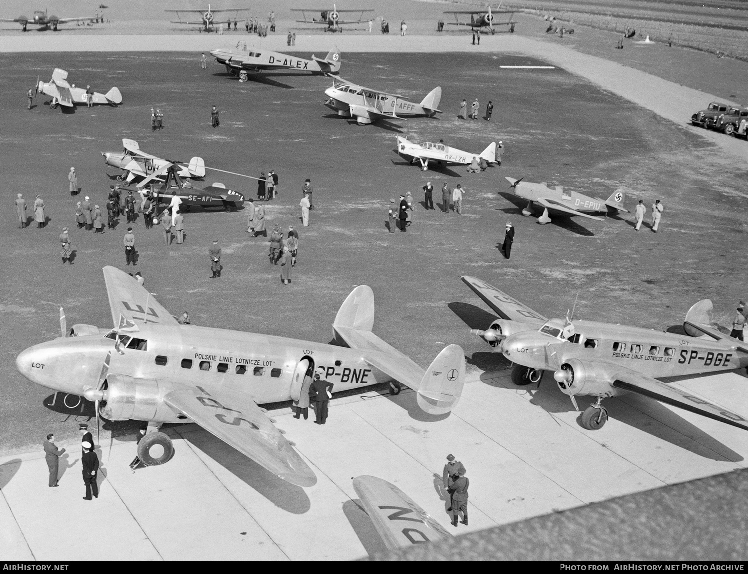 Aircraft Photo of SP-BNE | Lockheed 14-H Super Electra | Polskie Linie Lotnicze - LOT | AirHistory.net #416487