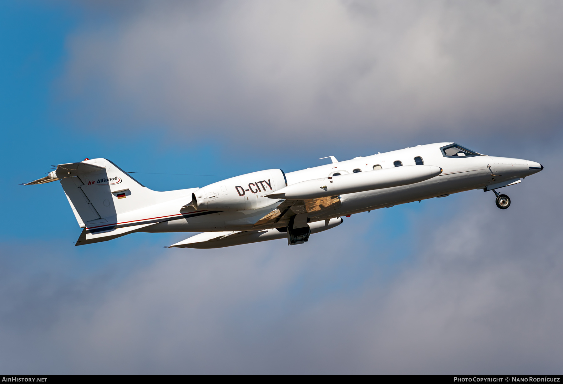 Aircraft Photo of D-CITY | Gates Learjet 35A | Air Alliance | AirHistory.net #416558