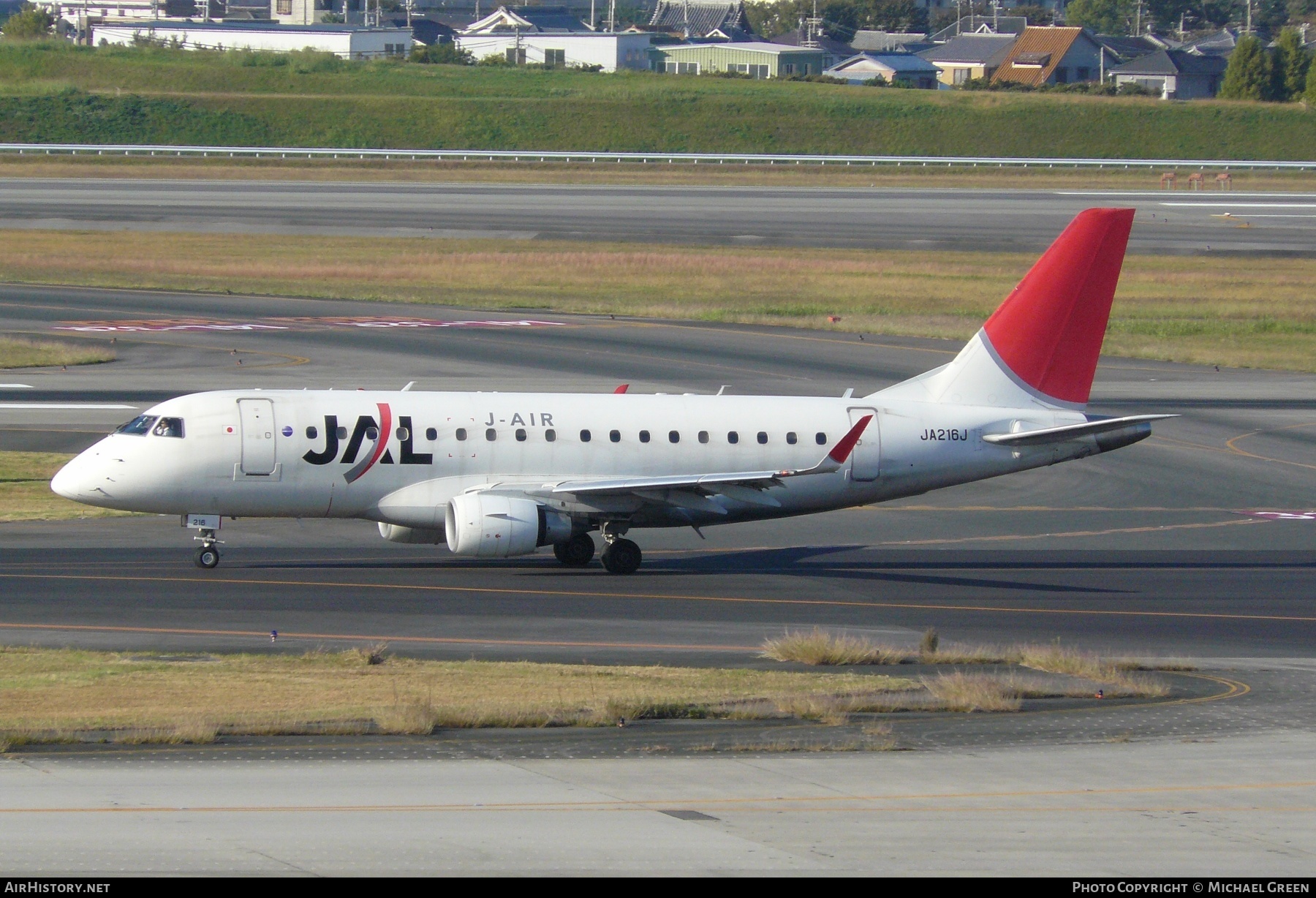 Aircraft Photo of JA216J | Embraer 170STD (ERJ-170-100STD) | Japan Airlines - JAL | AirHistory.net #416571