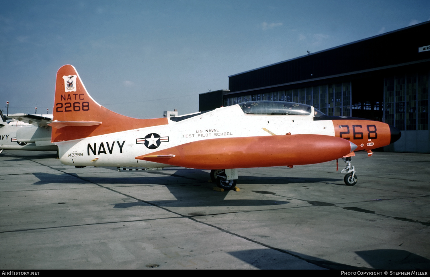 Aircraft Photo of 142268 / 2268 | Lockheed T-1A Seastar | USA - Navy | AirHistory.net #416598