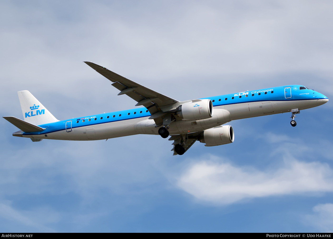 Aircraft Photo of PH-NXC | Embraer 195-E2 (ERJ-190-400) | KLM Cityhopper | AirHistory.net #416841